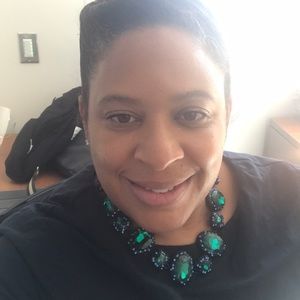 Meet your Posher, Veronica